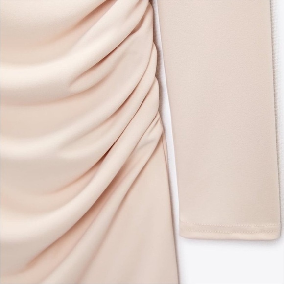 Zara open back hooded ecru mini dress in cream NEW - Picture 4 of 5